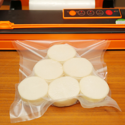 SGSのフリーザーの包装のヒート シールの食糧袋は再シール可能ポリプロピレンに掃除機をかける